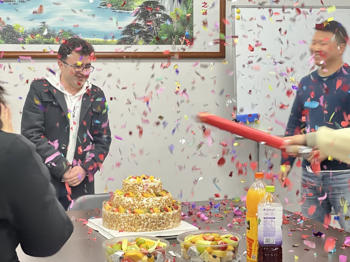 Laatste bedrijfsblogs Vieringsparty voor Azerbeidzjan Parkeerterrein Project